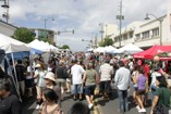Crowds are out in full force during Celebrate Kaimuki Kanikapila 2011