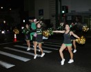 Keep on cheering! (Kaimuki High School cheerleaders, Kaimuki Christmas Parade 2011)